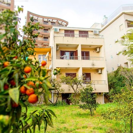 Guest House Mandarina Budva Eksteriør bilde