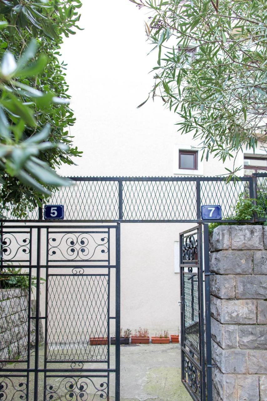 Guest House Mandarina Budva Eksteriør bilde